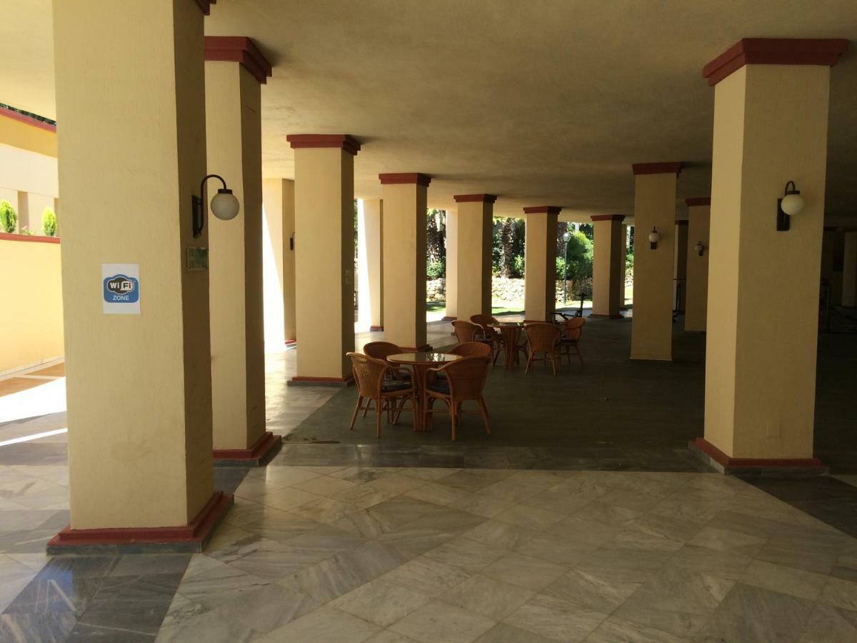 Estudio Primera Linea 50 Mtrs Playa. Fibra 600Mb Marbella Dış mekan fotoğraf