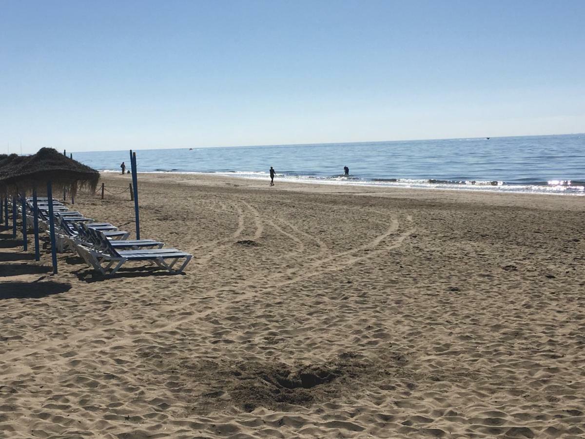 Estudio Primera Linea 50 Mtrs Playa. Fibra 600Mb Marbella Dış mekan fotoğraf