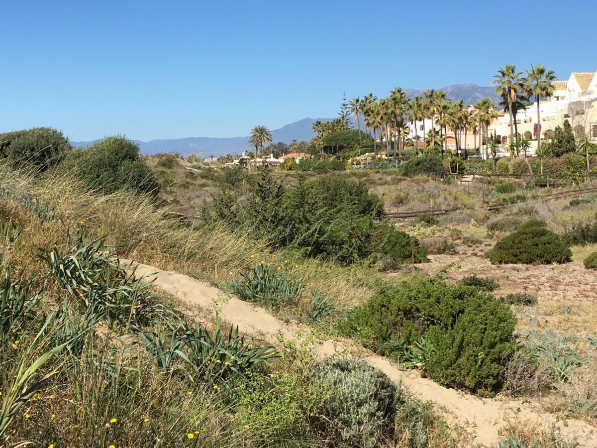 Estudio Primera Linea 50 Mtrs Playa. Fibra 600Mb Marbella Dış mekan fotoğraf