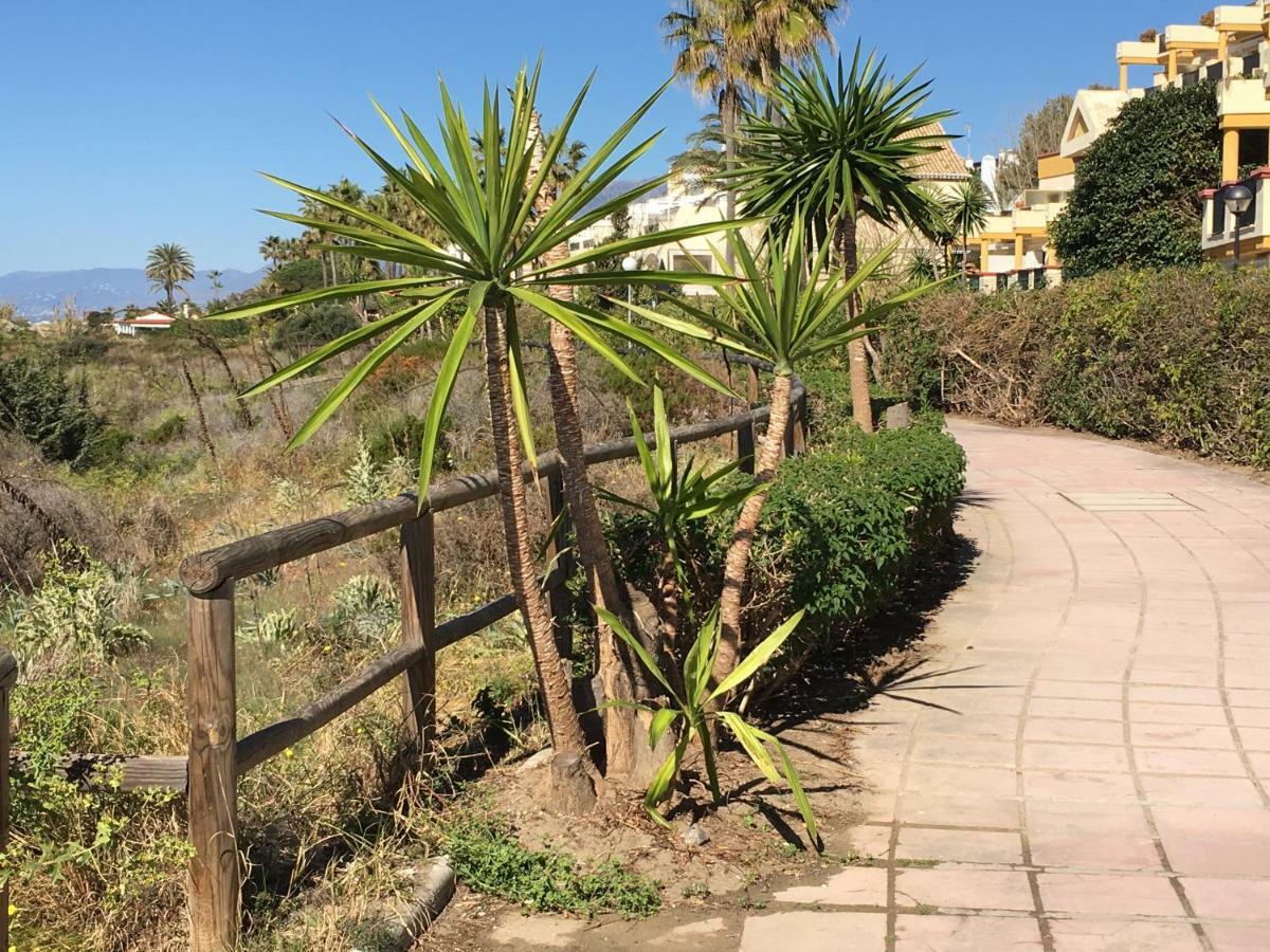 Estudio Primera Linea 50 Mtrs Playa. Fibra 600Mb Marbella Dış mekan fotoğraf